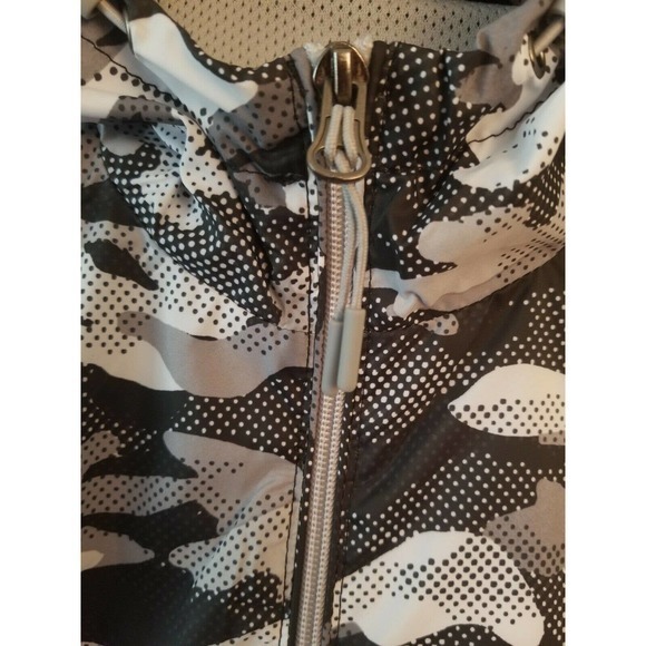 Mountain Club Camo Jacket Black, white Women's Size XL NWT - Picture 6 of 7